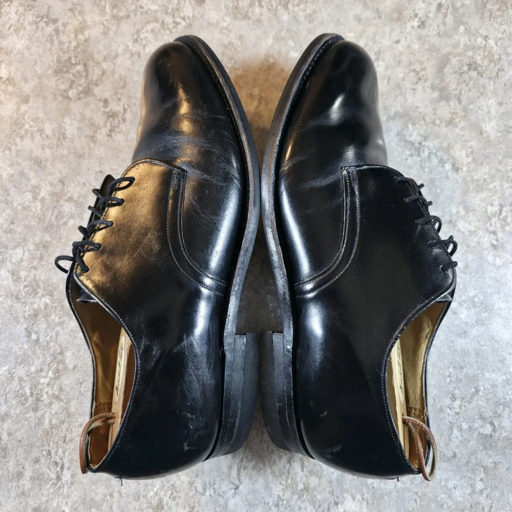 International Shoe Company vintage 1981